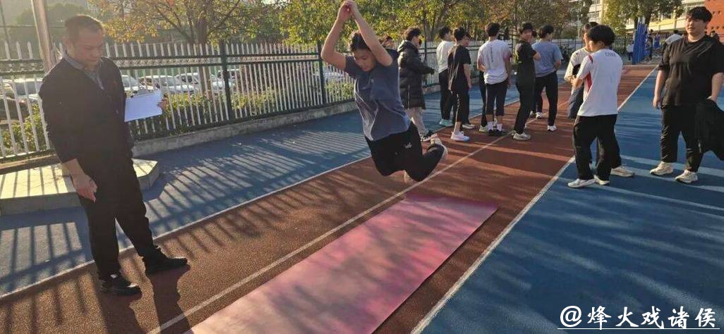 以测促训，精准备战！贺龙体校开展冬训第二次大纲测试